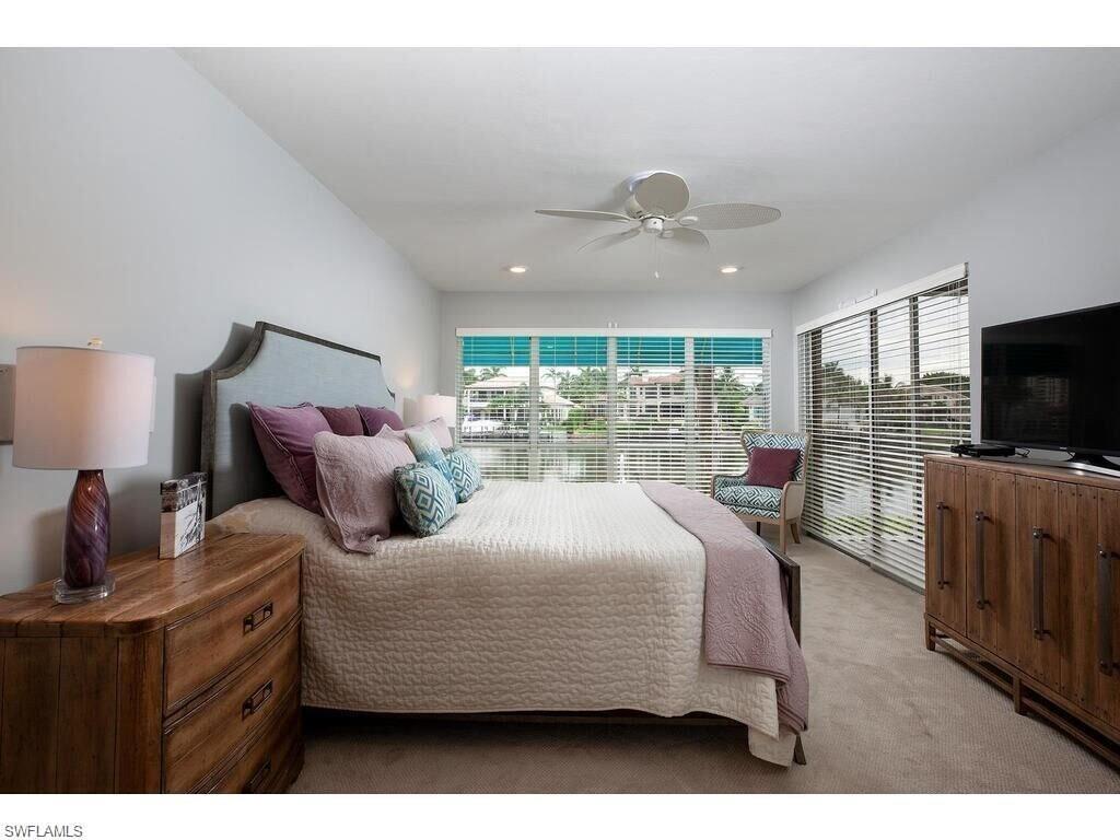 255 Park Shore DR # 312 Unit: 3-312