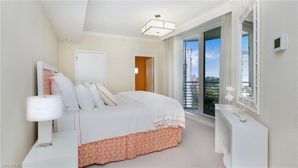 8231 Bay Colony DR # 1 Unit: Penthouse 1