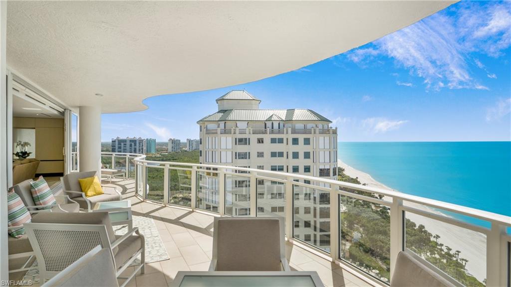 8231 Bay Colony DR # 1 Unit: Penthouse 1