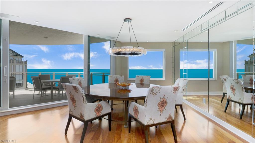 8231 Bay Colony DR # 1 Unit: Penthouse 1