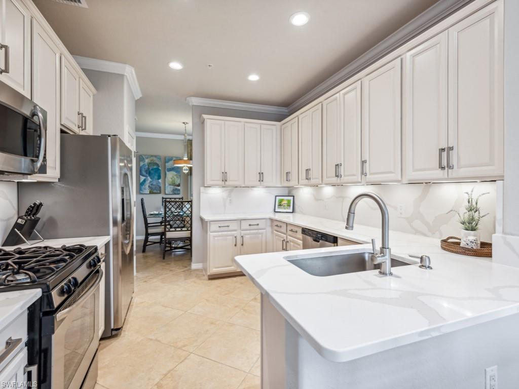 3149 Aviamar CIR # 201