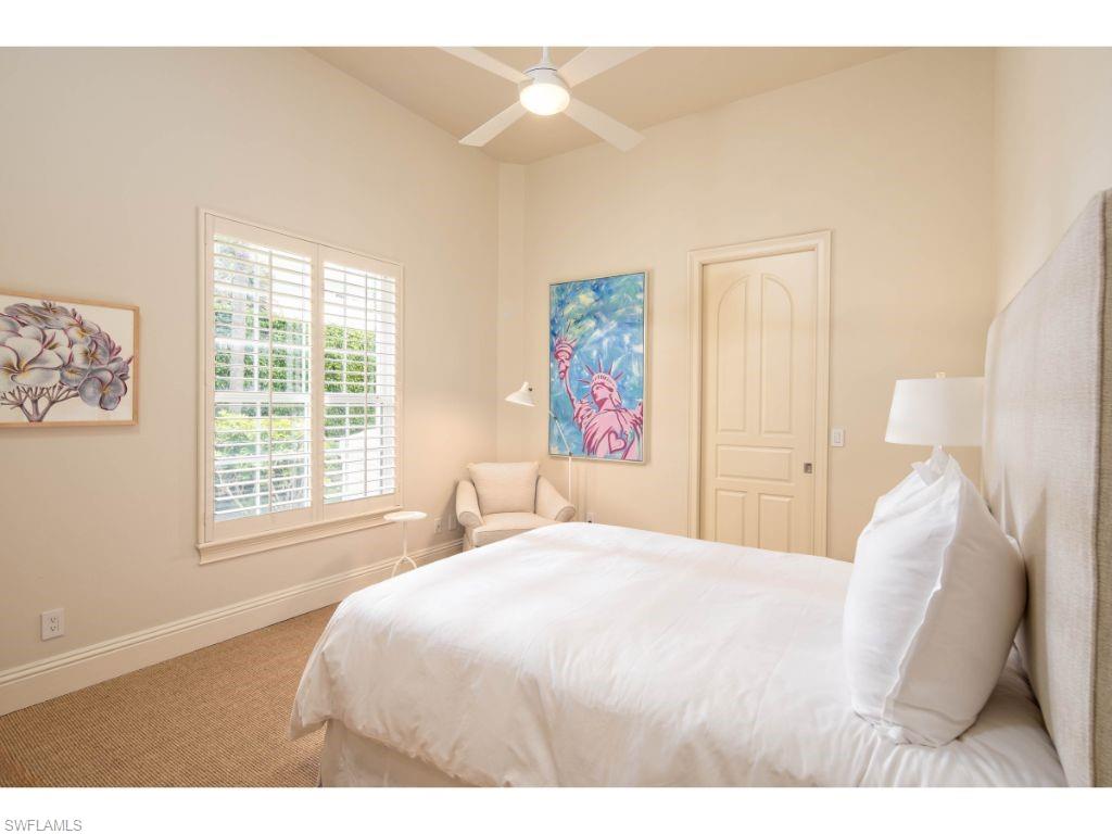 232 Little Harbour LN