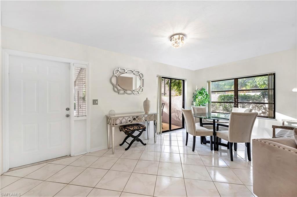 908 Augusta BLVD # 907 Unit: A-907