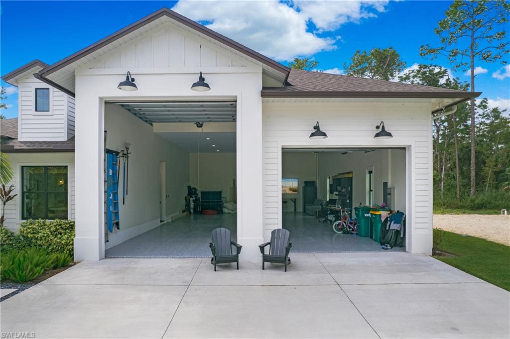3240 11th AVE SW