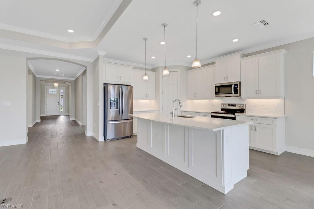 429 Tamarindo LN