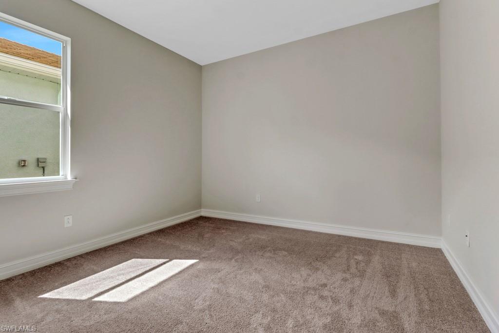 429 Tamarindo LN