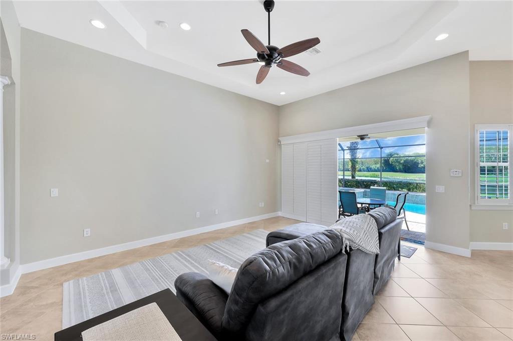 11982 Heather Woods CT