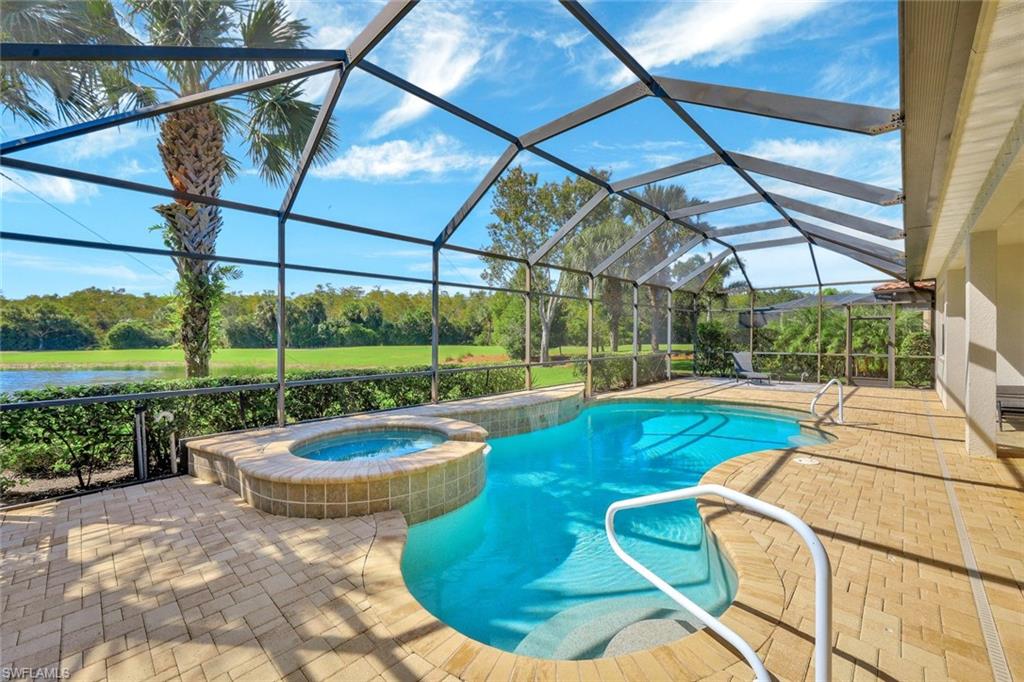 11982 Heather Woods CT