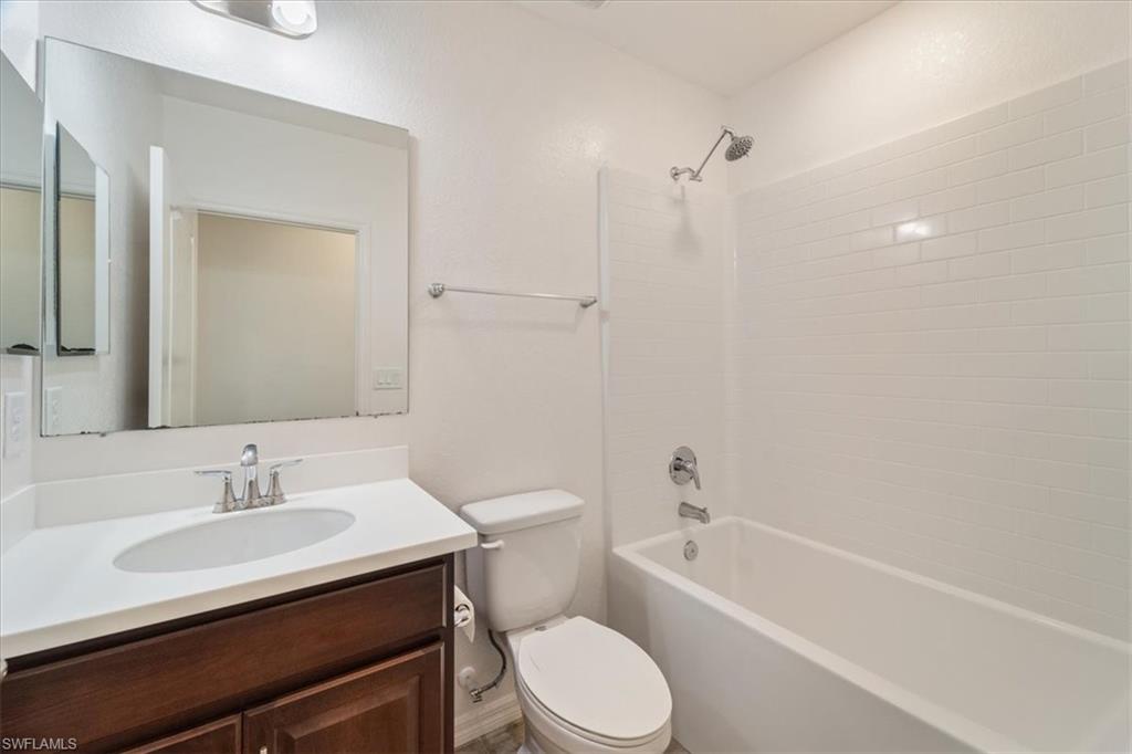487 Desoto BLVD S