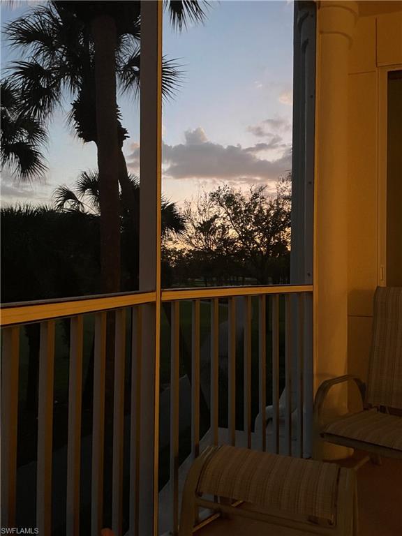 4864 Hampshire CT # 104 Unit: # 9-104