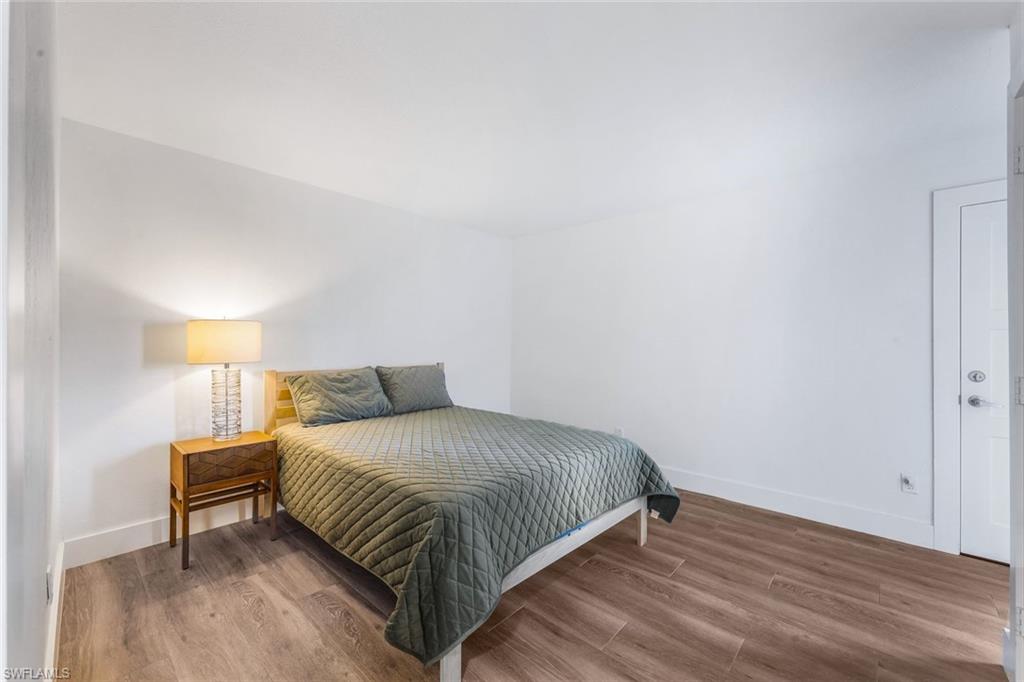 4193 Lakewood BLVD # 15 Unit: E-15