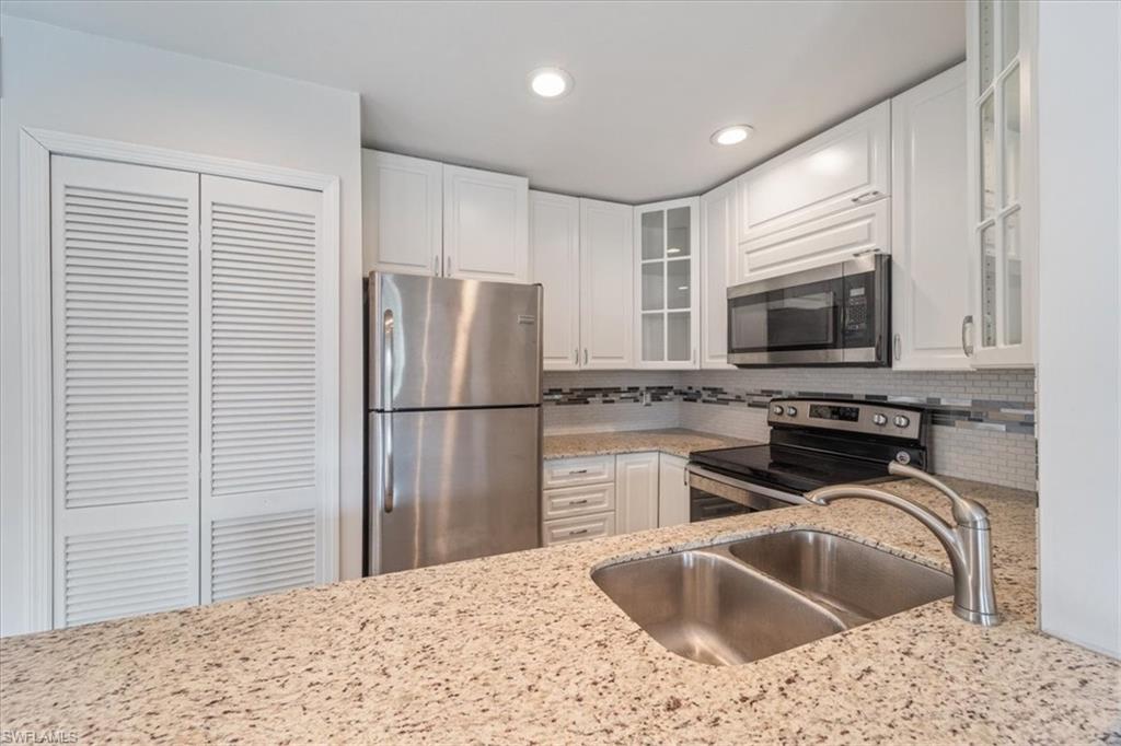 185 Santa Clara DR # 15