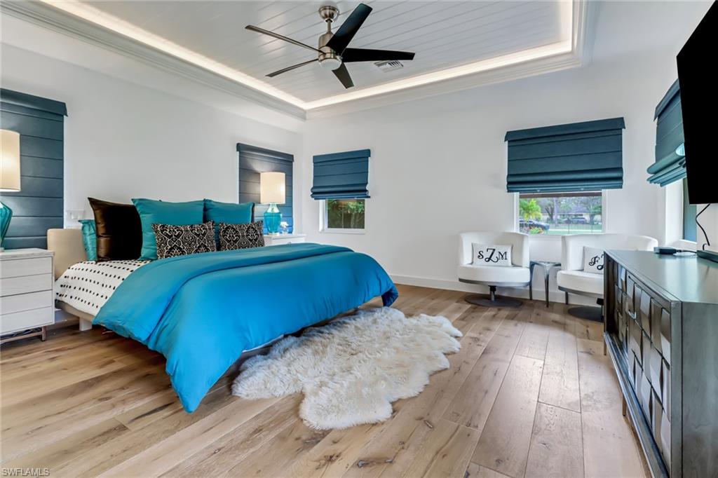 6271 Sea Grass LN