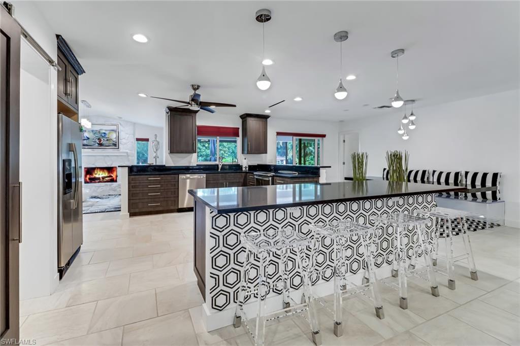 6271 Sea Grass LN