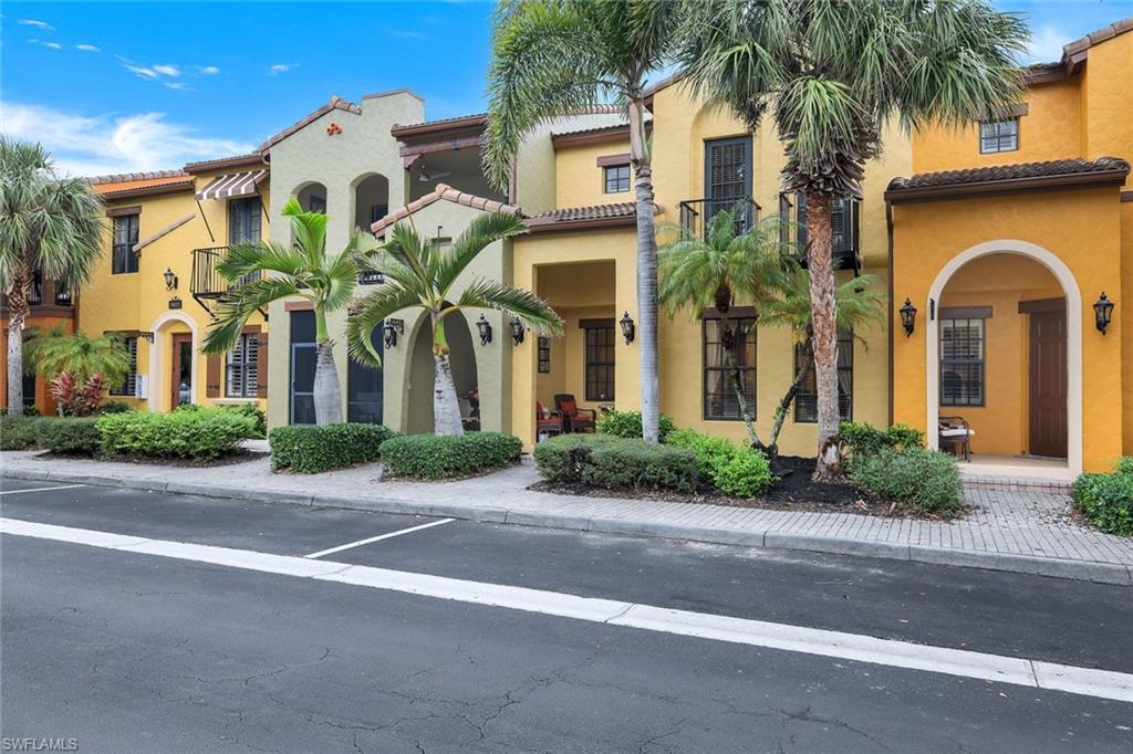 9077 Rialto ST # 2 Unit: 61-2