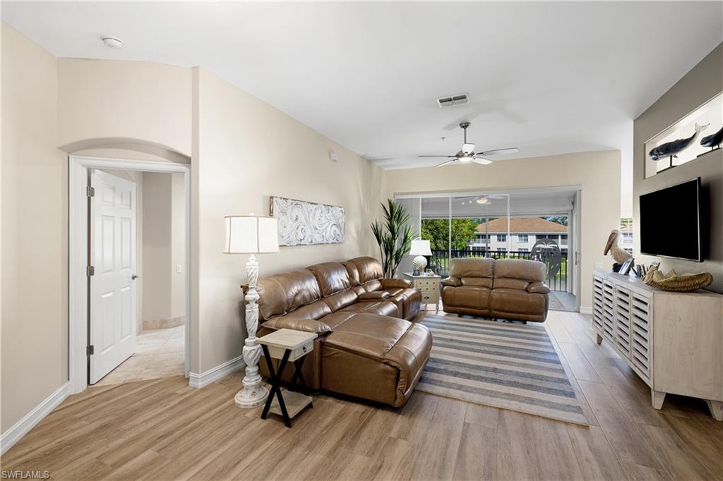 808 Carrick Bend CIR # 202
