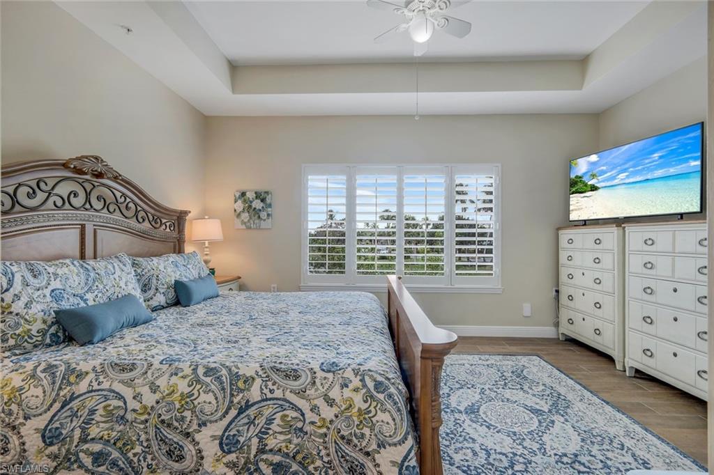 1390 Sweetwater CV # 202