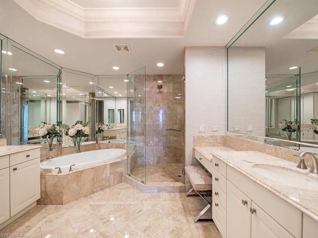 5051 Pelican Colony BLVD # 802
