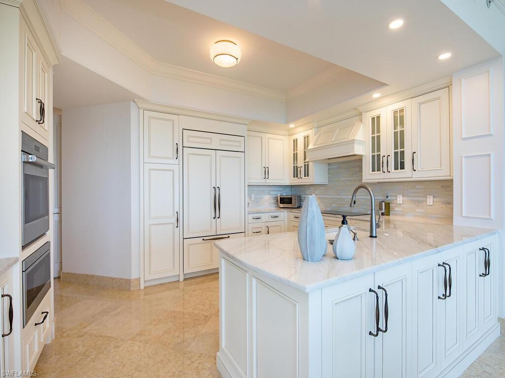 5051 Pelican Colony BLVD # 802