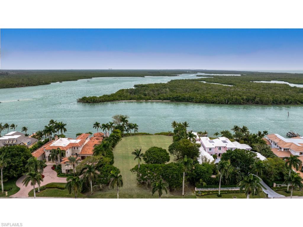 940 Admiralty Parade E