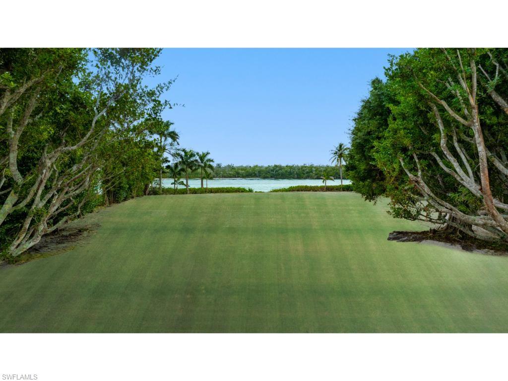 940 Admiralty Parade E