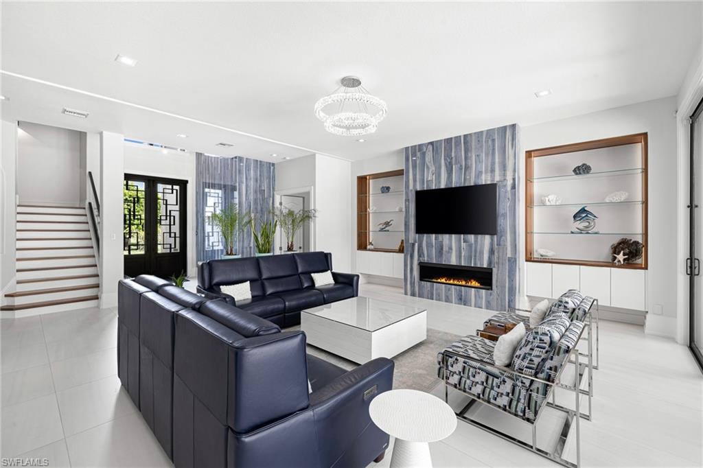 1436 Viking CT