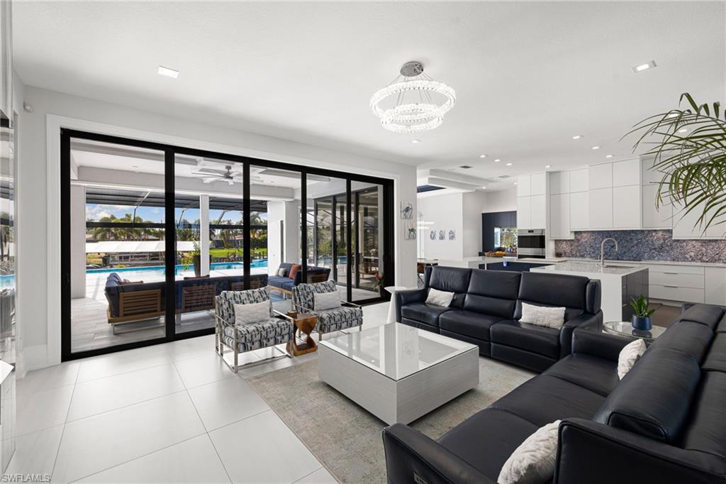 1436 Viking CT