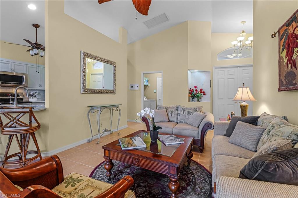 9163 Springview LOOP