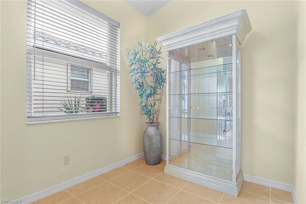 9163 Springview LOOP