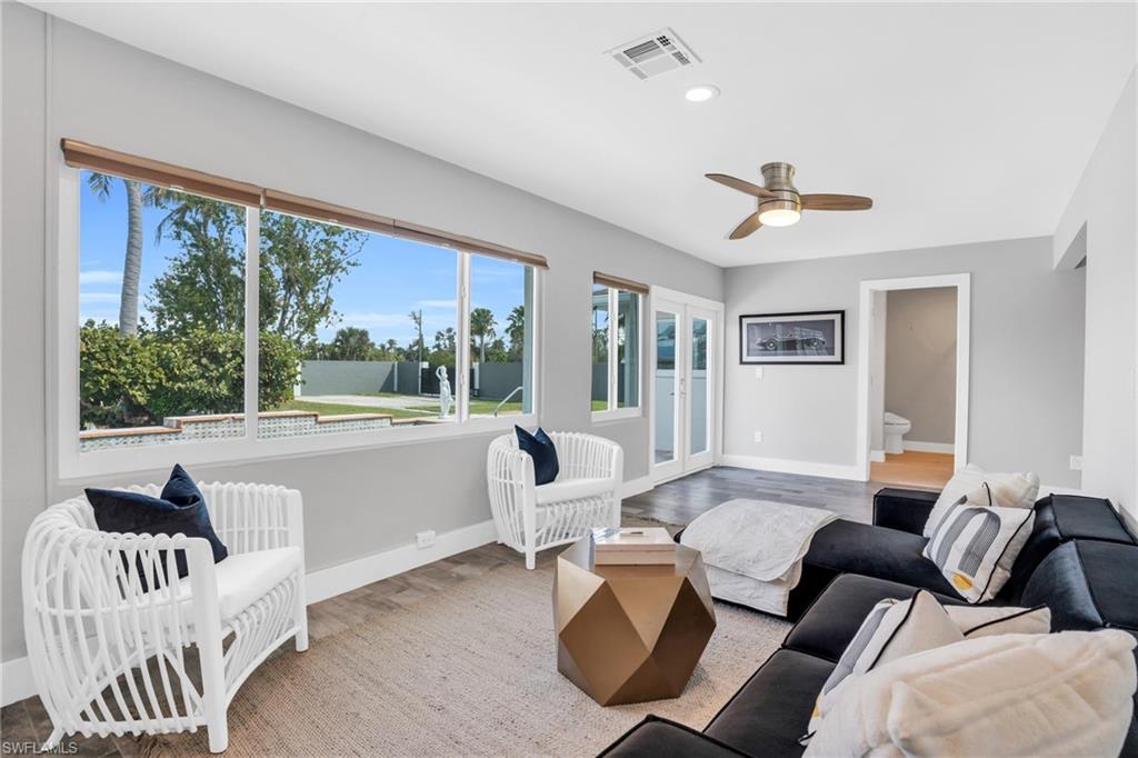 137 Placid DR