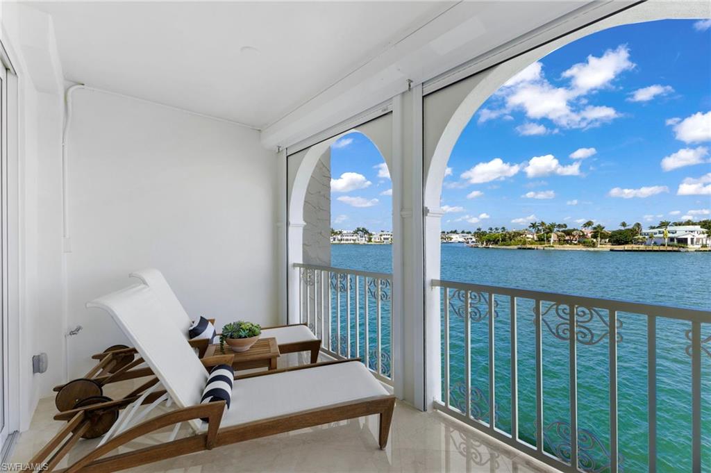 4000 Gulf Shore BLVD N # 1500
