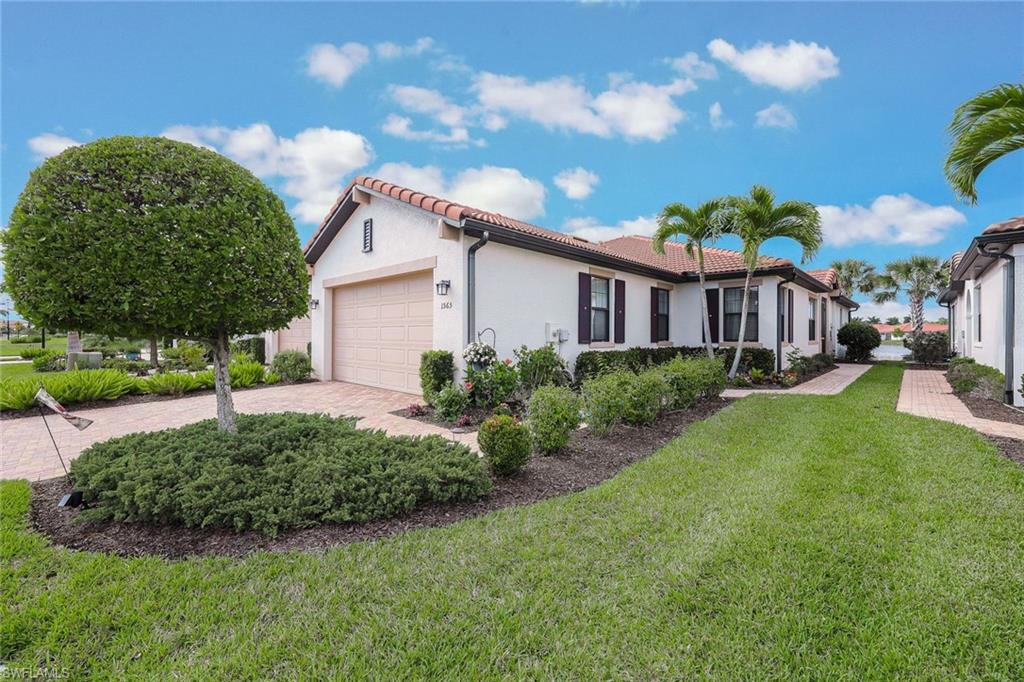 1565 Oceania DR S