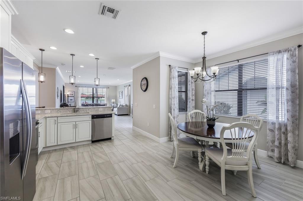 1565 Oceania DR S