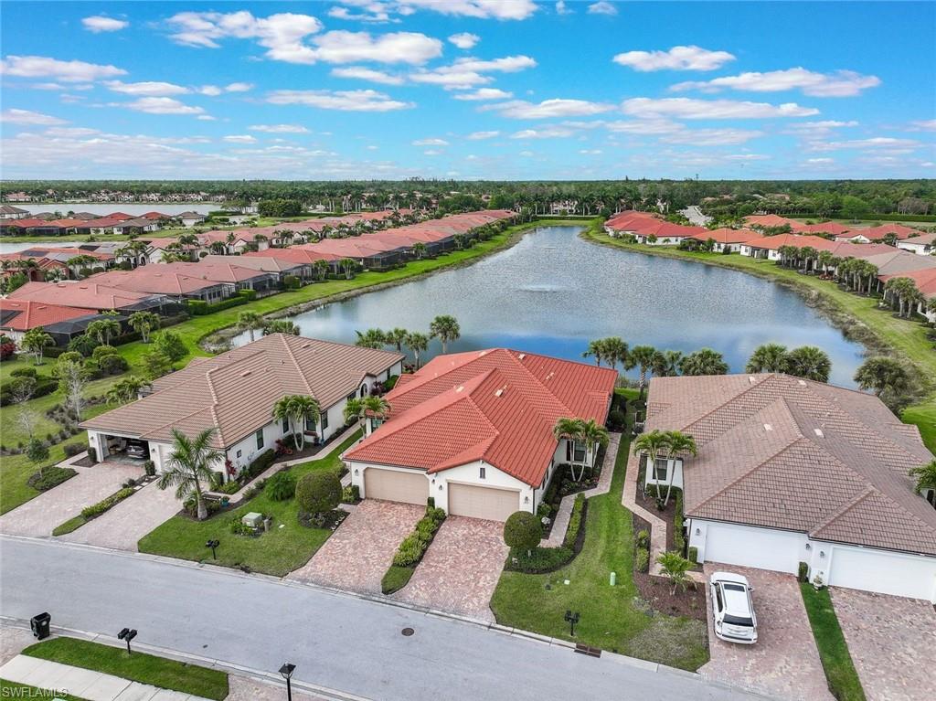 1565 Oceania DR S