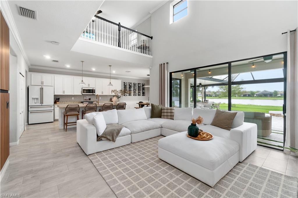 17426 Newberry LN