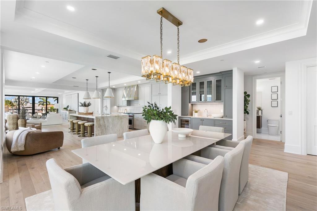 1820 GULF SHORE BLVD N # 301