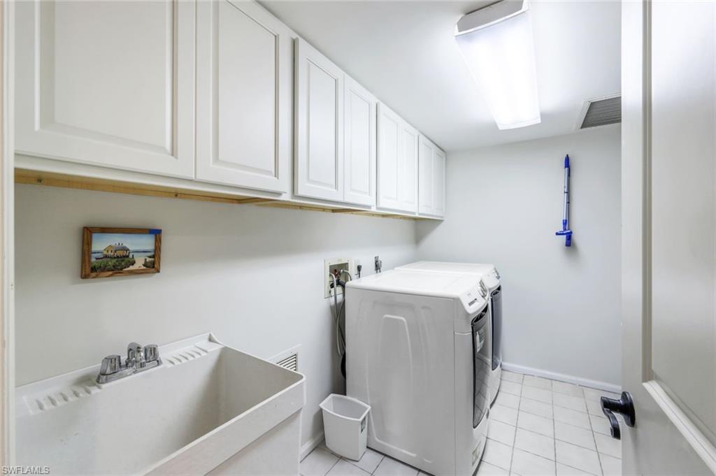 4451 Gulf Shore BLVD N # 405