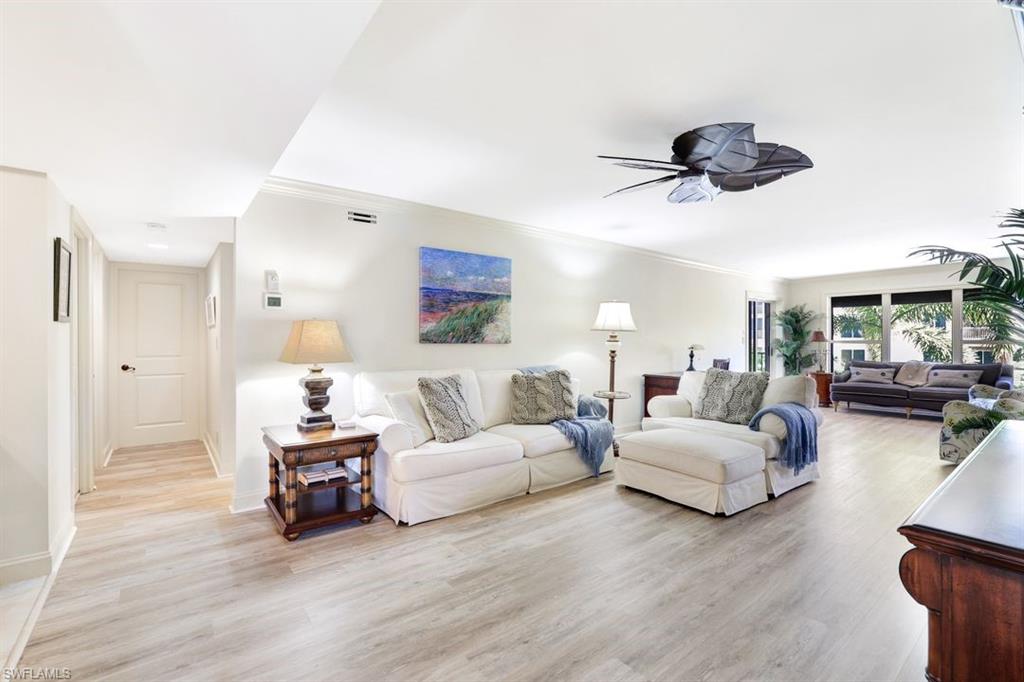 4451 Gulf Shore BLVD N # 405