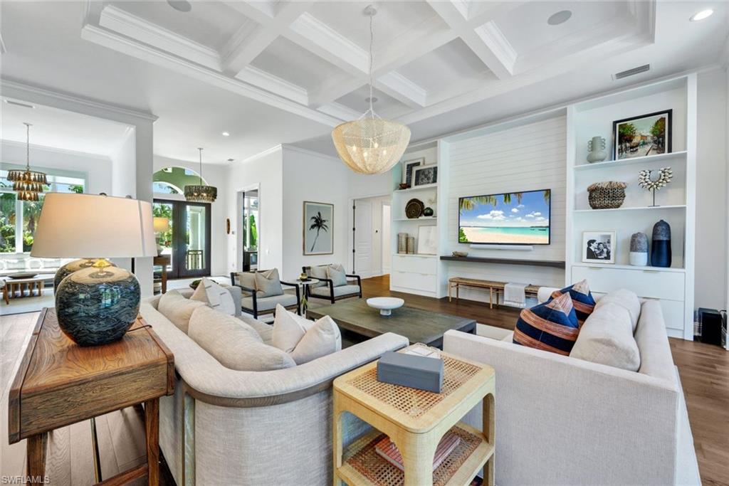 445 Putter Point DR