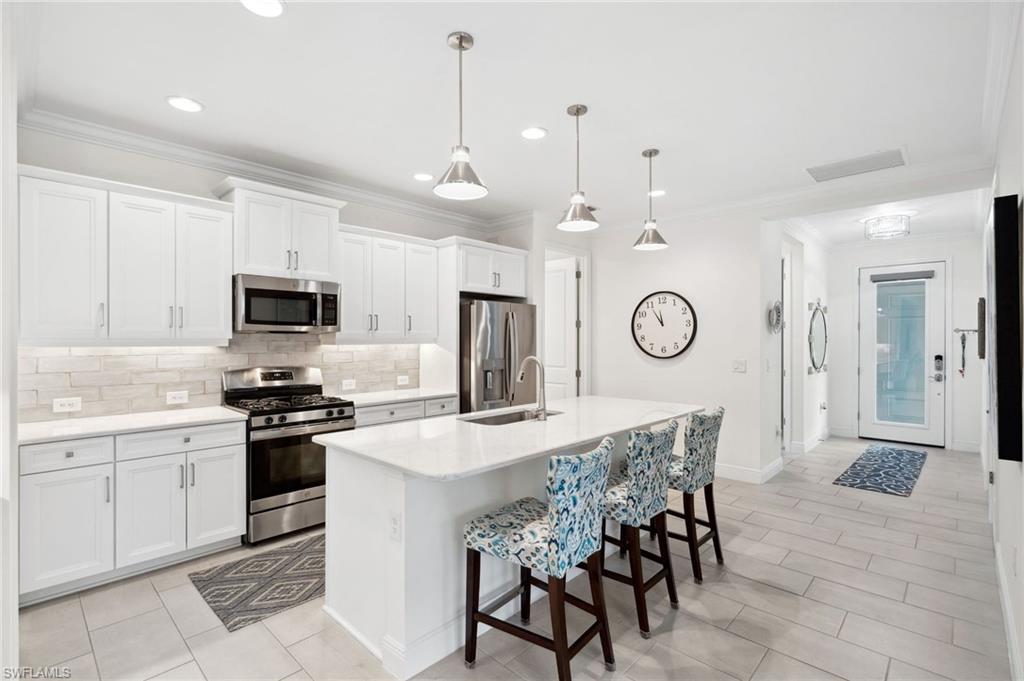 2353 Ariane DR