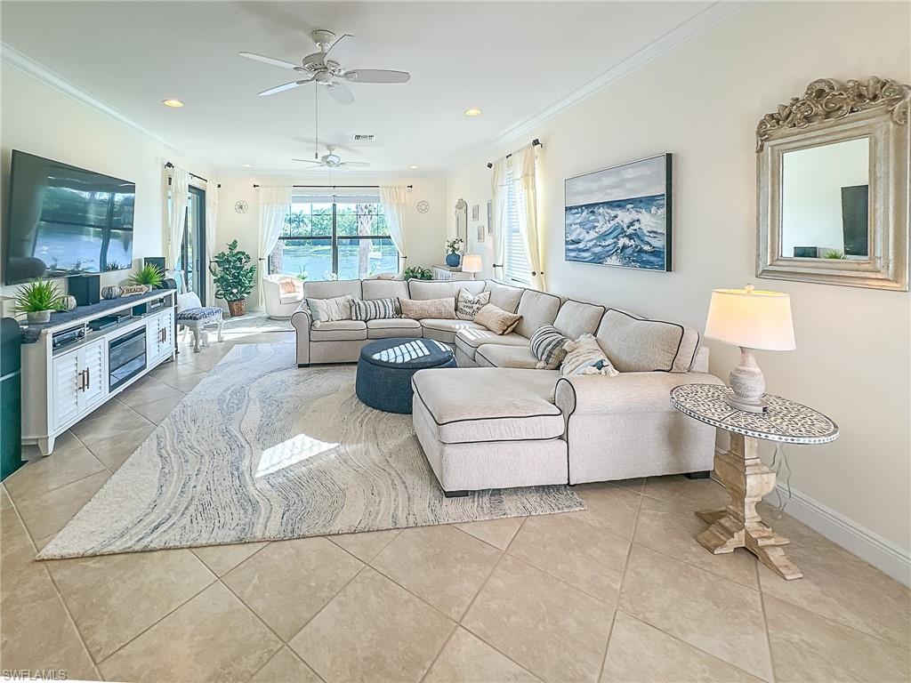 1458 Oceania DR S