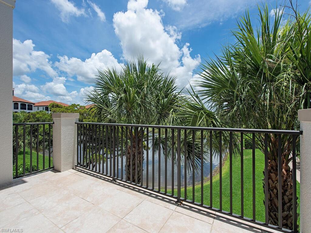 24481 Terzetto LN # 602