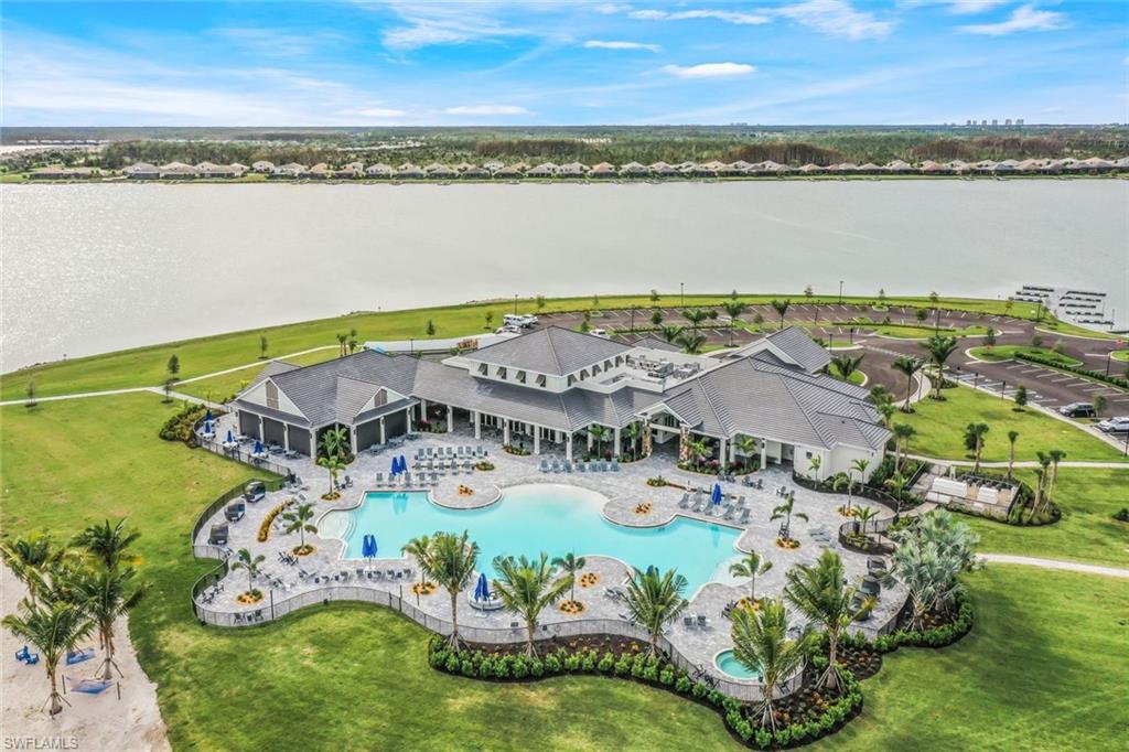 18300 Blue Eye LOOP