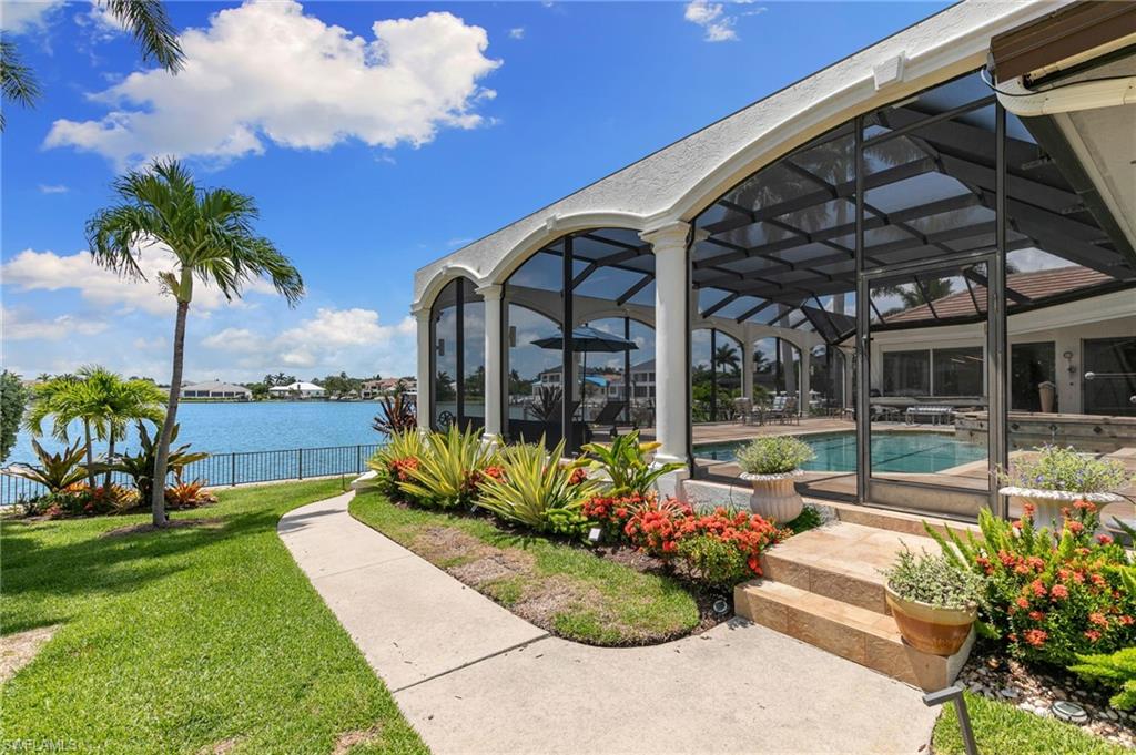 872 Inlet DR