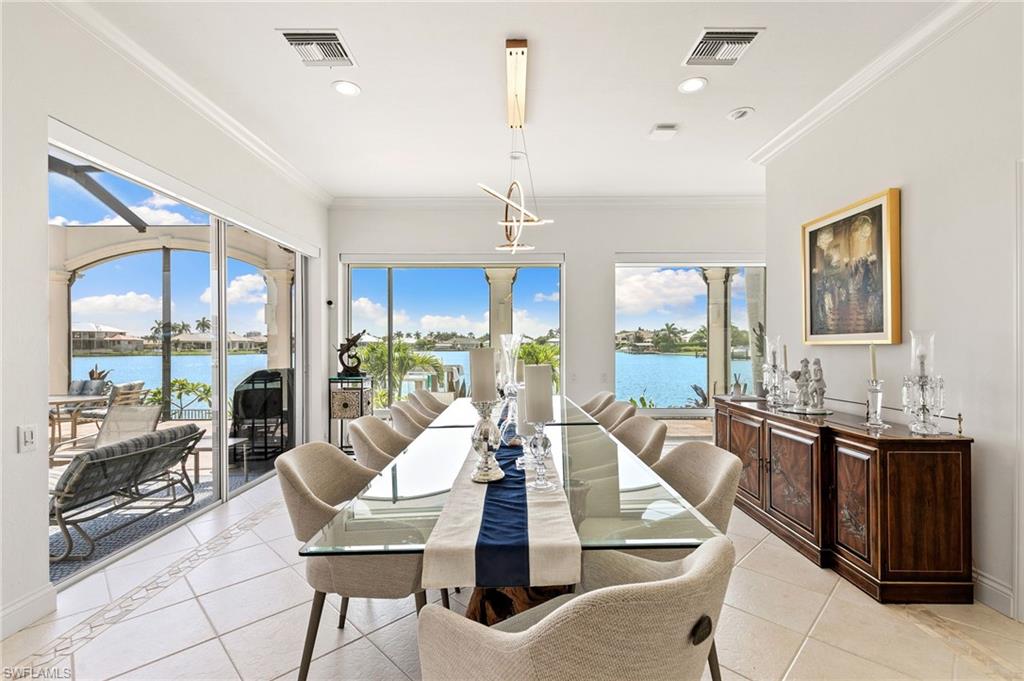 872 Inlet DR