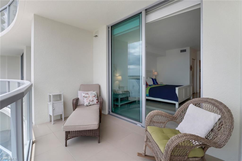 3000 Oasis Grand BLVD # 2403