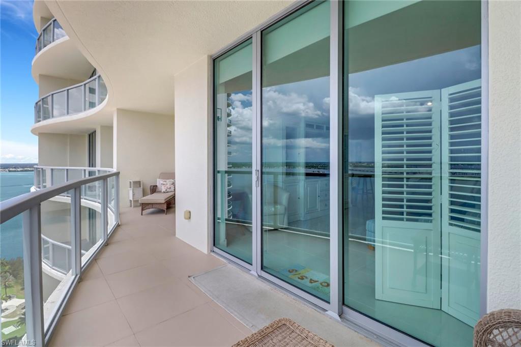 3000 Oasis Grand BLVD # 2403