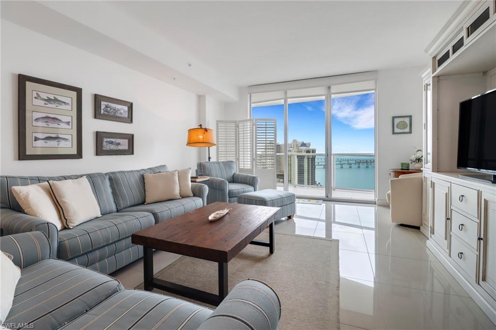 3000 Oasis Grand BLVD # 2403