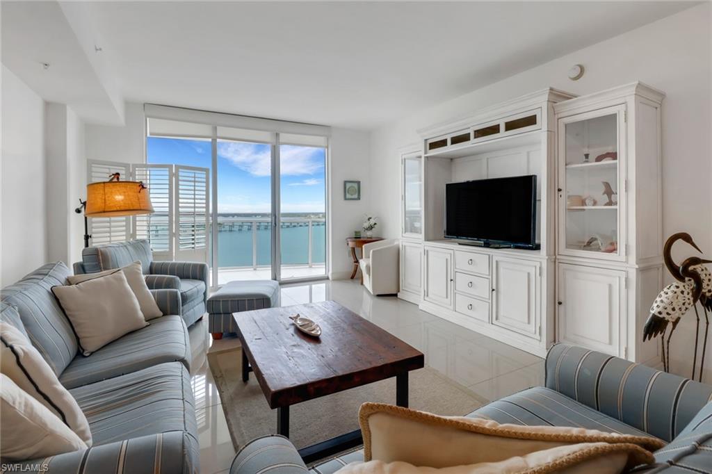 3000 Oasis Grand BLVD # 2403