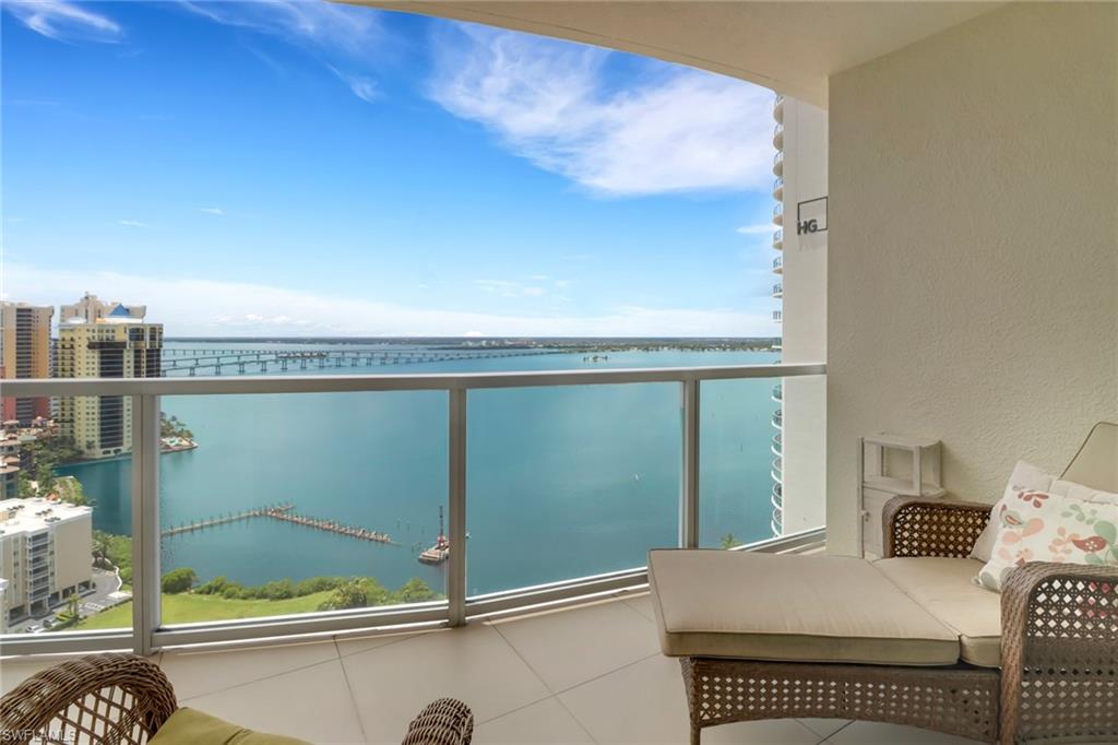 3000 Oasis Grand BLVD # 2403